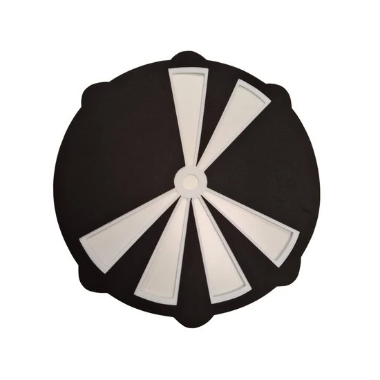 Dart Zieltrainer mit Schaumstoff-Abdeckung für Präzisionstraining.
