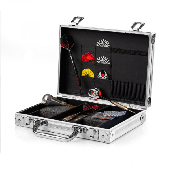 Dartkoffer mit Dartpfeilen, Flights und Zubehör im Aluminiumkoffer.